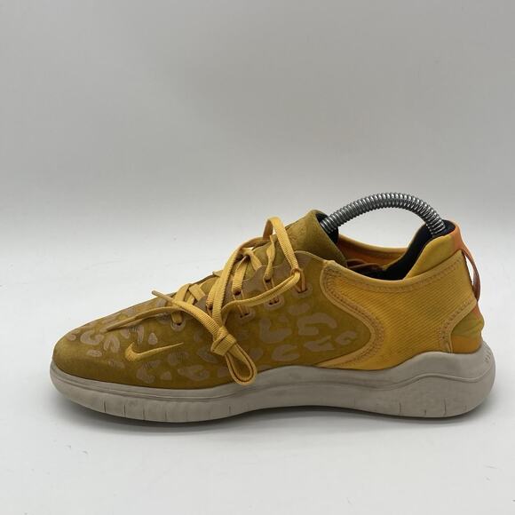 Womens Size 8.5 Nike Free RN 2018 Wild Suede Cheetah Print Sneakers AQ0562-700 - Picture 3 of 7